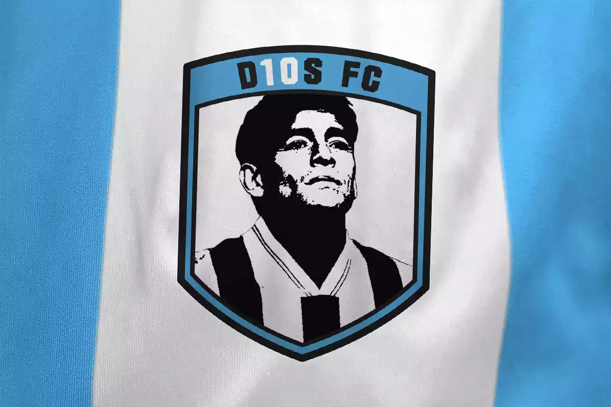 D10s FC football badge