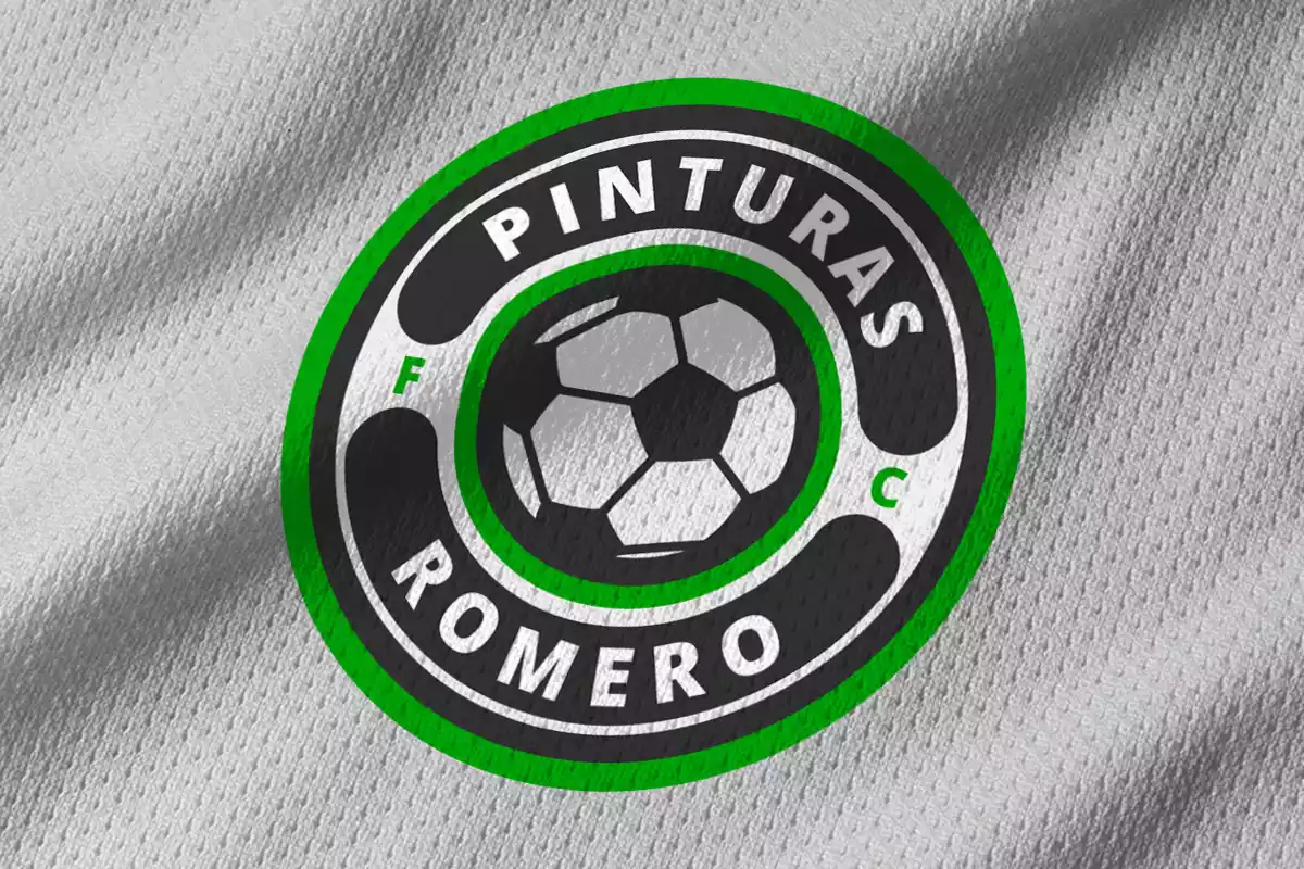 Pinturas Romero FC football badge